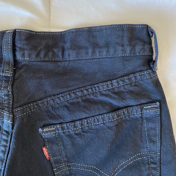 LEVIS BLACK SHORTS - Picture 4 of 5